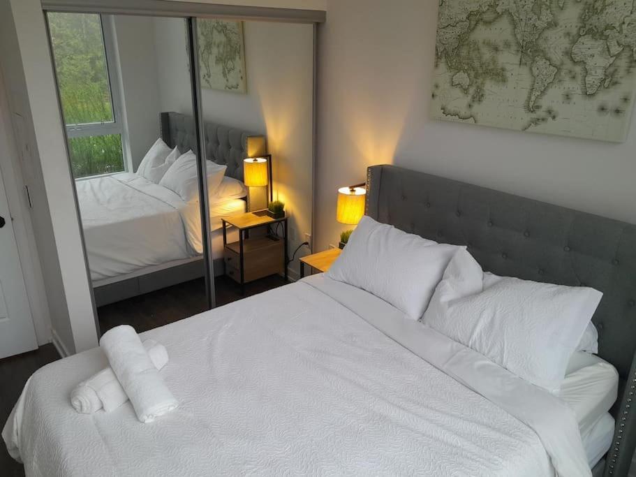 Cozy South View Suite Overlooking The Nature Trail Innisfil Екстер'єр фото